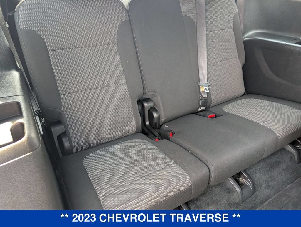 Certified 2023 Chevrolet Traverse LT AWD/4WD image 38