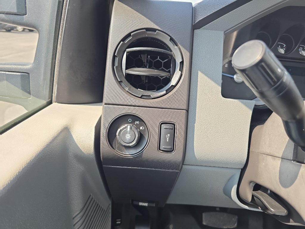 Used 2014 Ford F250 XL RWD image 16