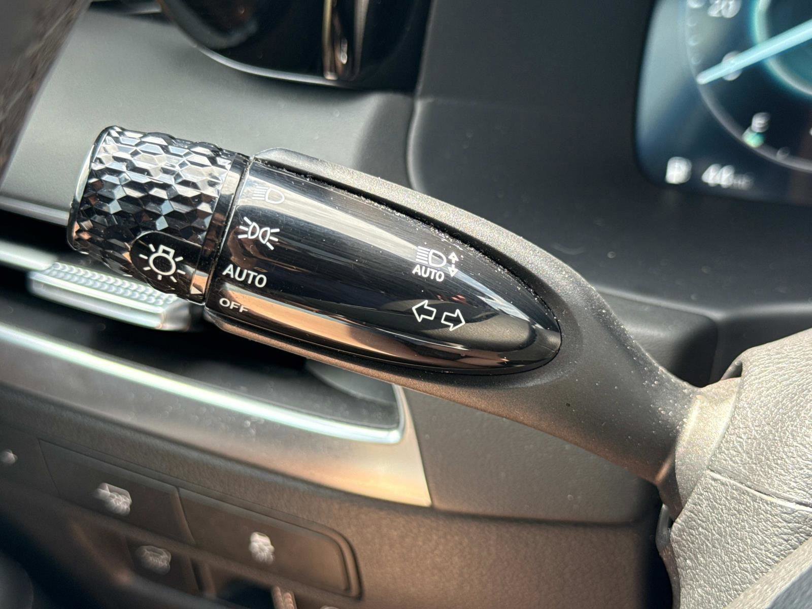 Used 2023 Hyundai Palisade Calligraphy image 10