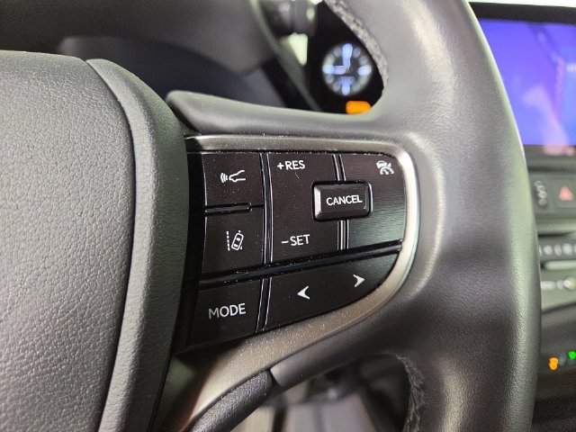 Used 2025 Lexus ES 350 w/ Accessory Package (Z1) FWD image 26