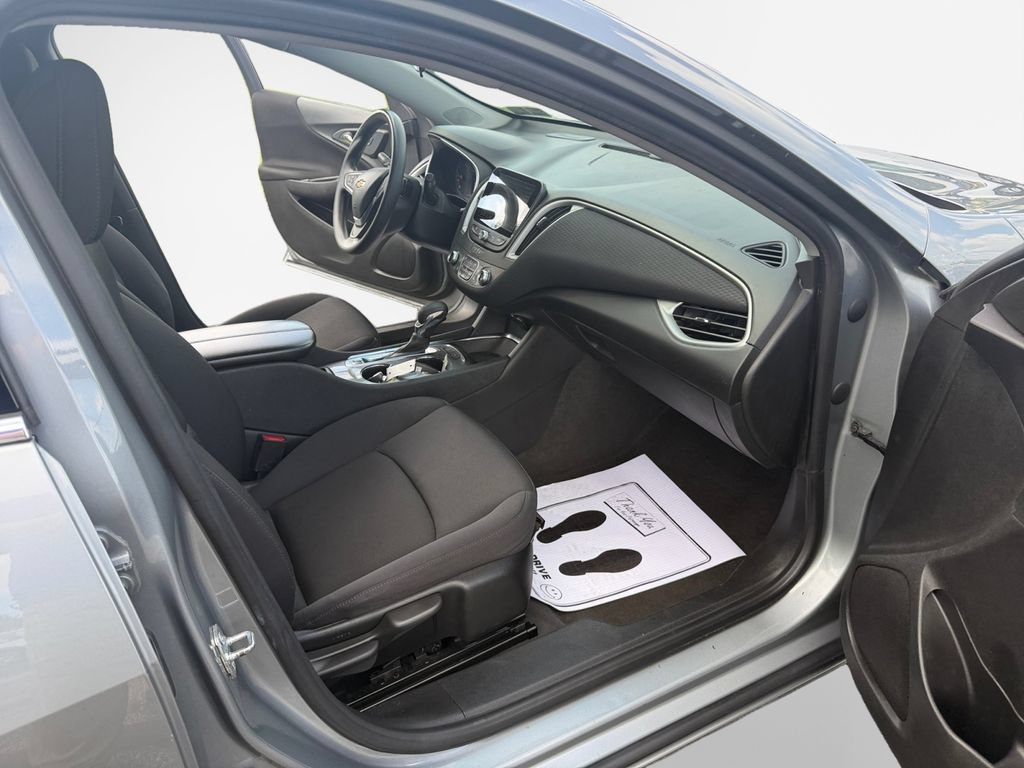 Certified 2024 Chevrolet Malibu LT FWD image 26