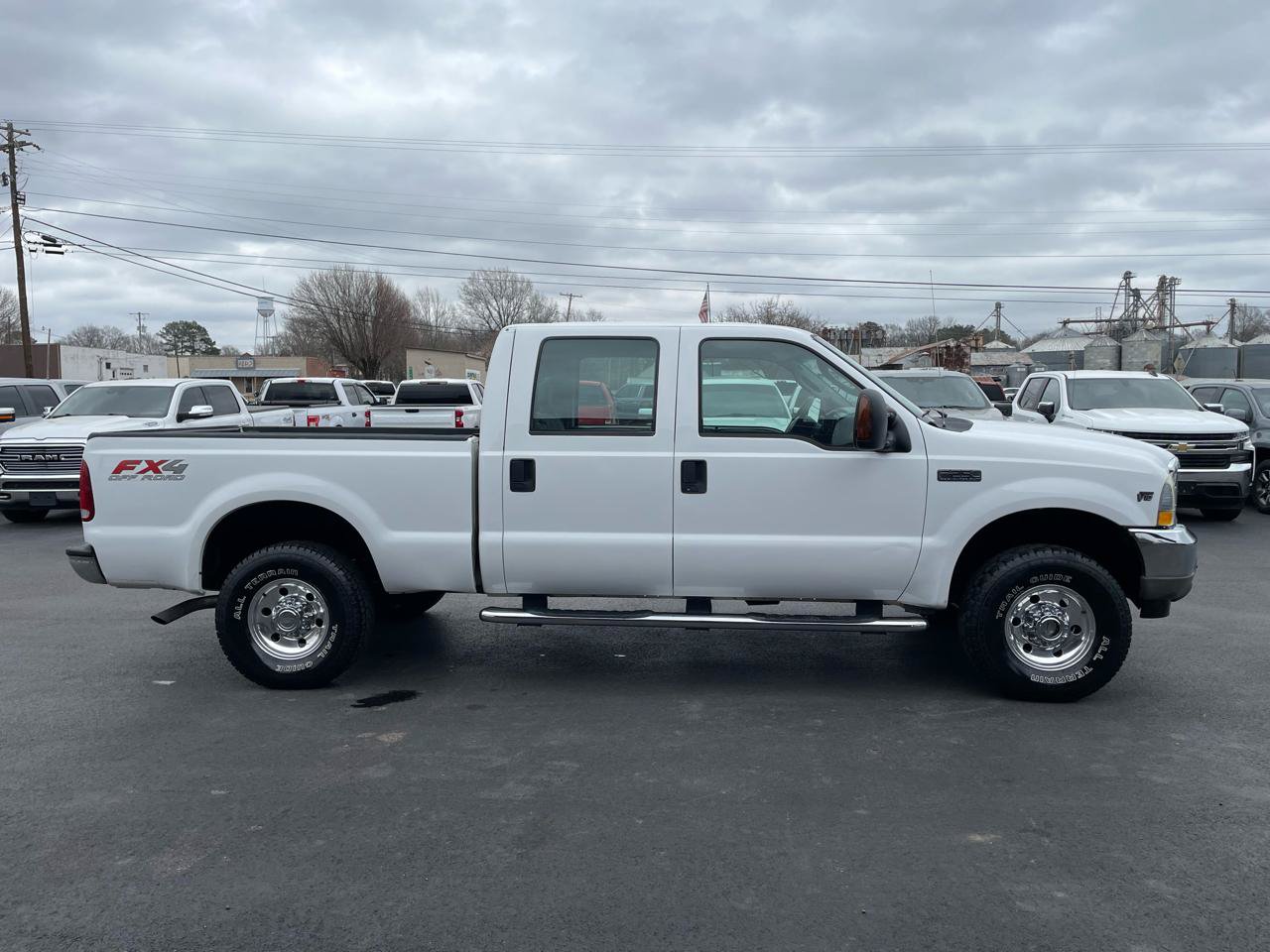 Used 2004 Ford F250 XLT AWD/4WD image 5