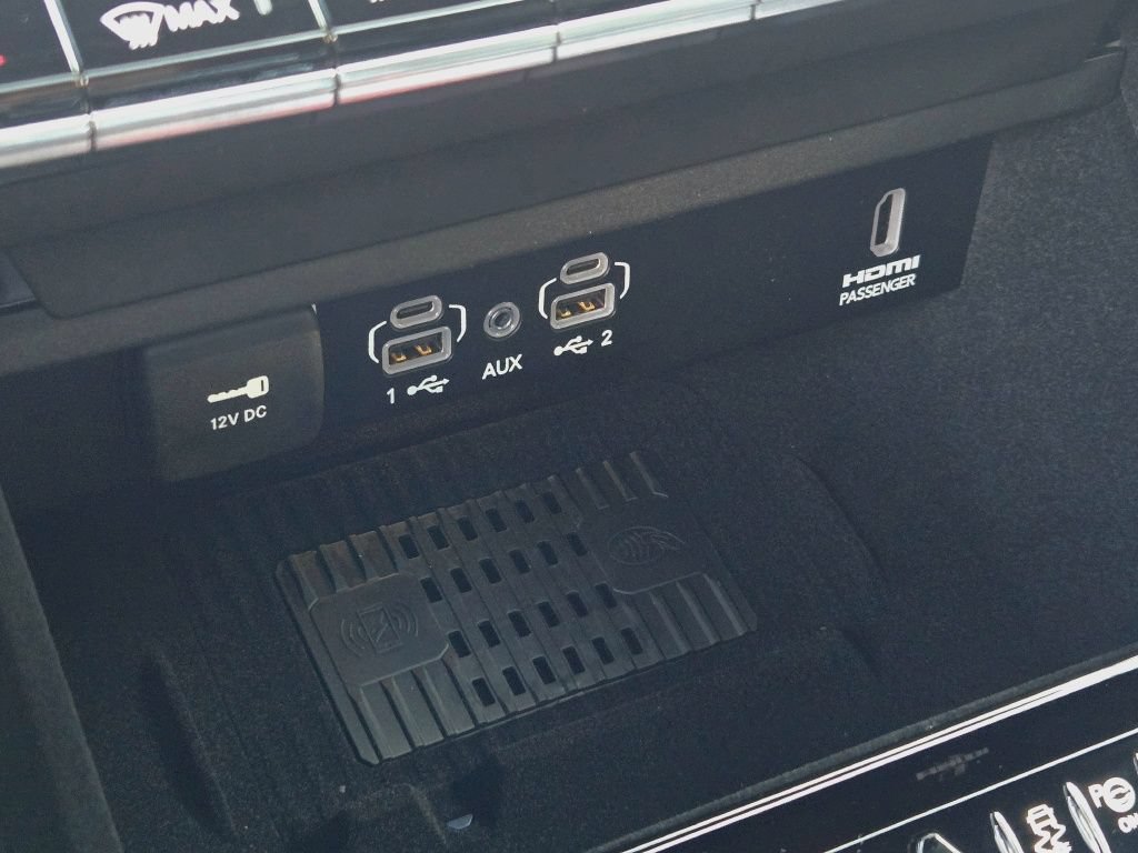 New 2026 Jeep Grand Wagoneer L Summit AWD/4WD image 36