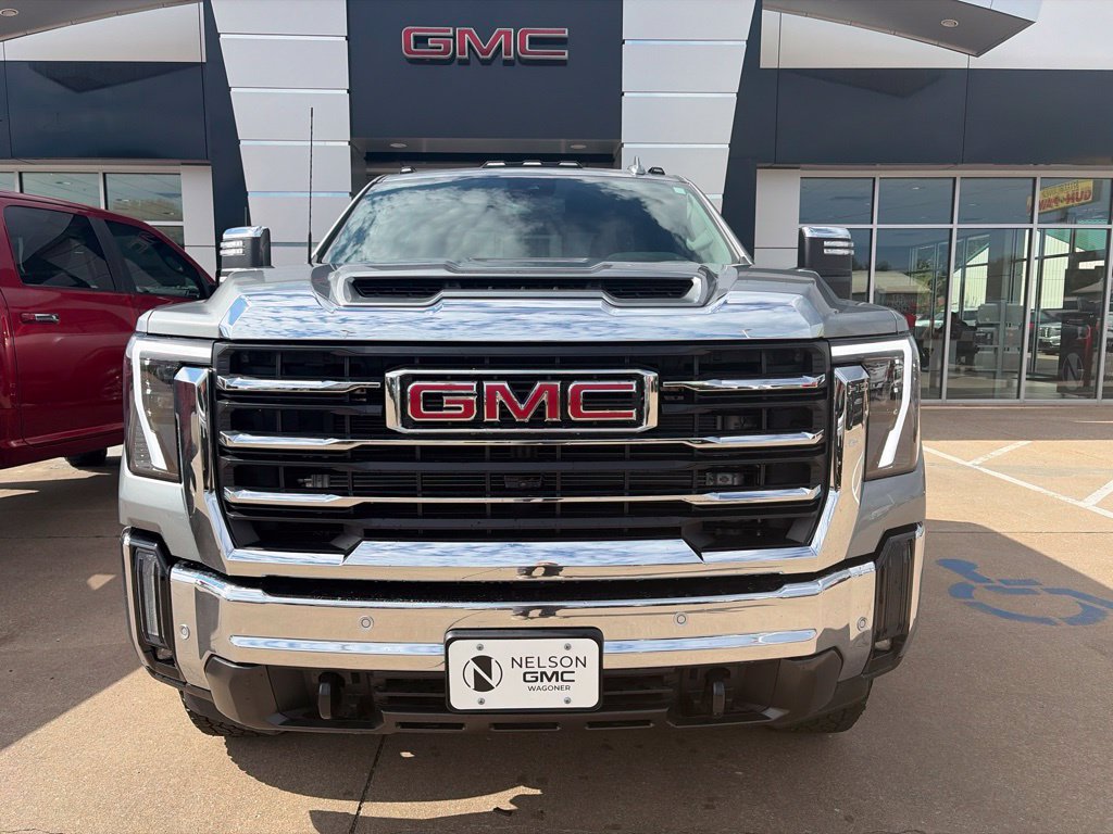 New 2026 GMC Sierra 2500 SLT w/ SLT Premium Package AWD/4WD image 3
