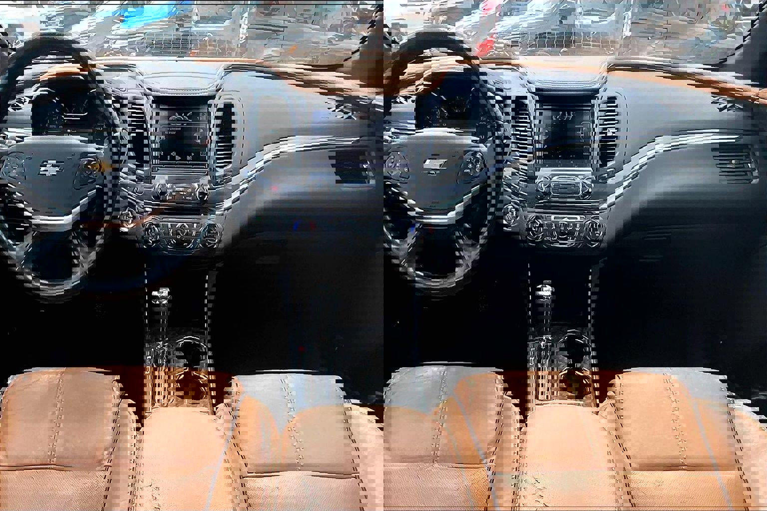 Used 2015 Chevrolet Impala LTZ image 12