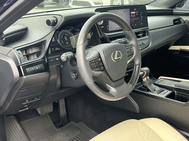 Used 2022 Lexus ES 300h Ultra Luxury w/ Accessory Package 2 image 12