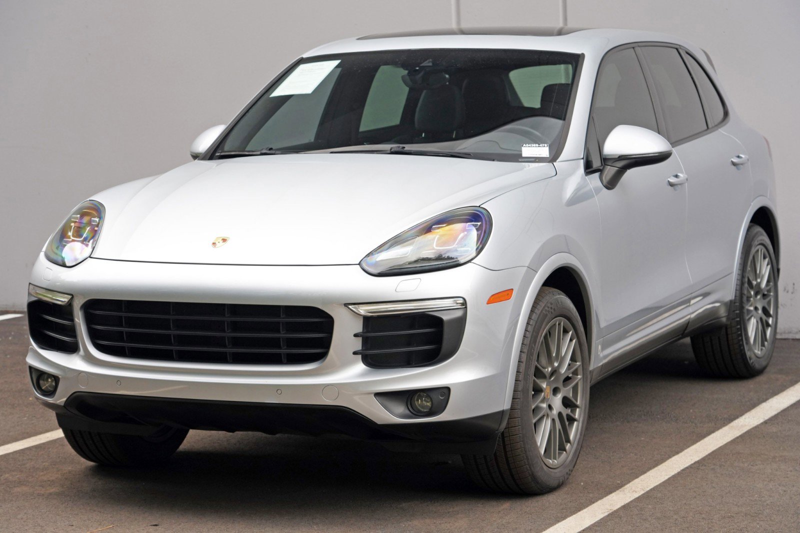 Used 2018 Porsche Cayenne Platinum Edition AWD/4WD image 44