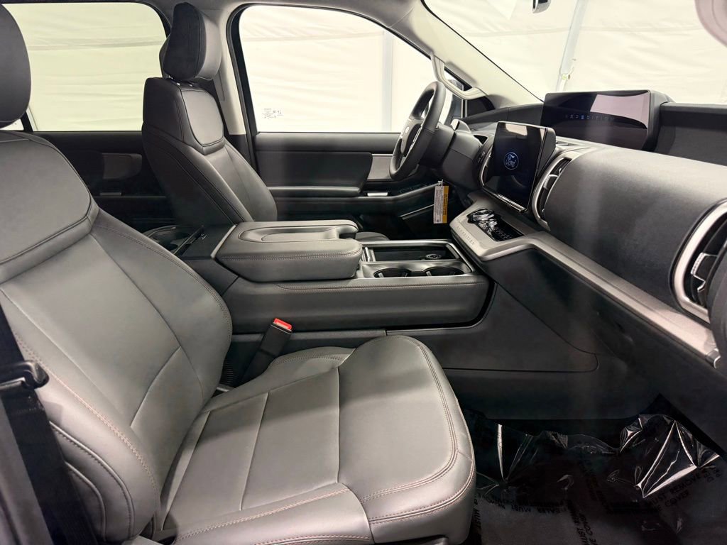 New 2025 Ford Expedition Max Active image 24