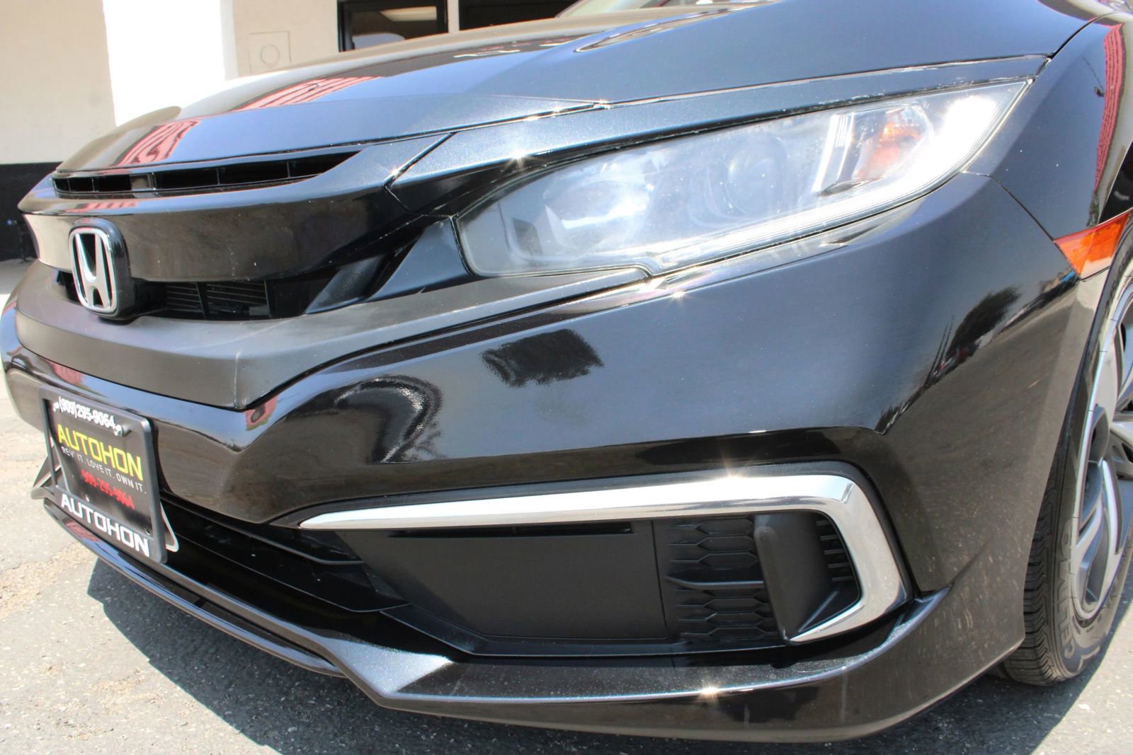 Used 2019 Honda Civic LX image 4