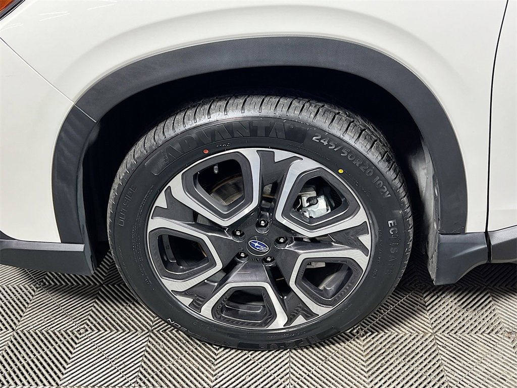 Certified 2023 Subaru Ascent Limited w/ Technology Package image 28