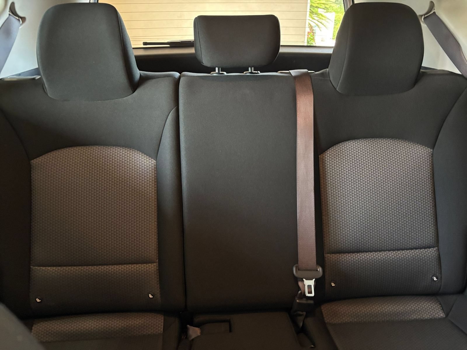 Used 2025 Kia Soul LX w/ LX Technology Package FWD image 35