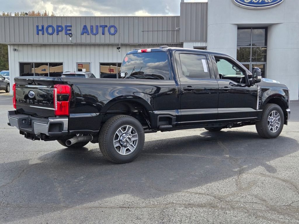 New 2026 Ford F350 Lariat image 4