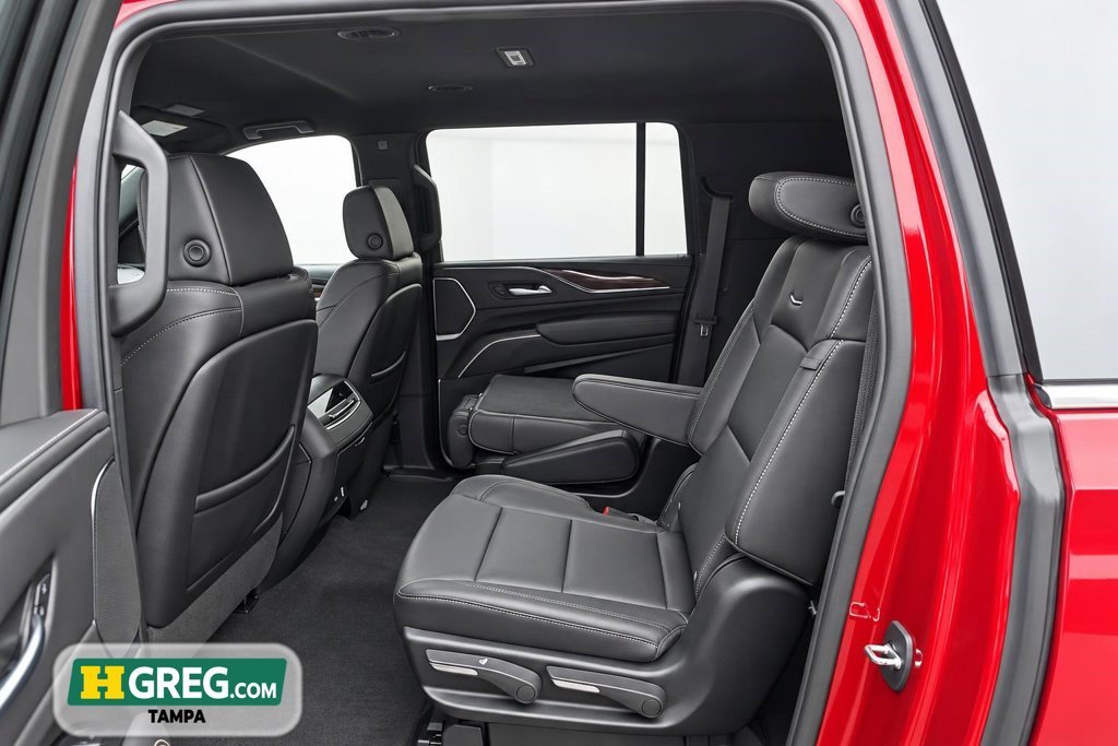 Used 2023 Cadillac Escalade ESV Luxury w/ LPO, Floor Liner Package AWD/4WD image 10