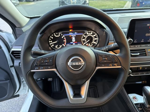 Used 2023 Nissan Altima 2.5 SV image 30