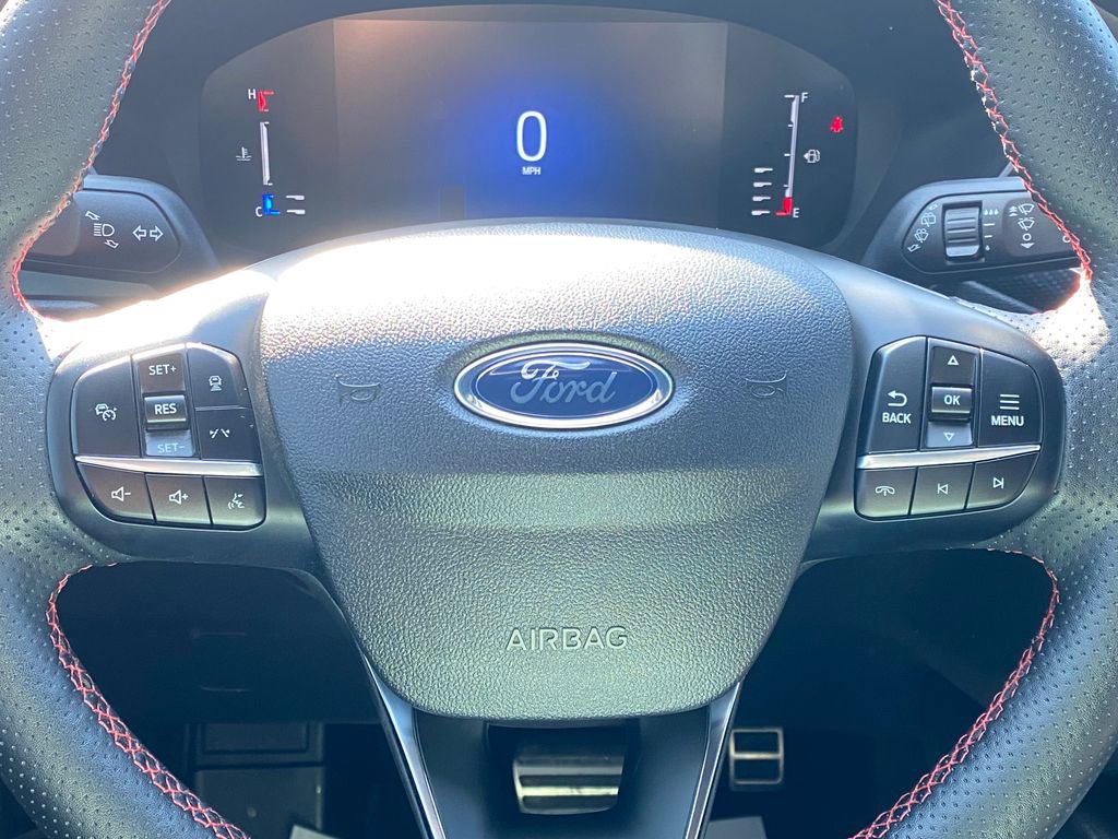 Used 2024 Ford Escape ST-Line w/ Tech Pack #1 AWD/4WD image 25