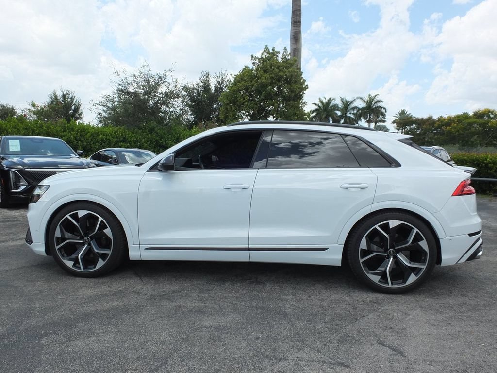 Used 2021 Audi SQ8 Prestige w/ Prestige Package AWD/4WD image 15
