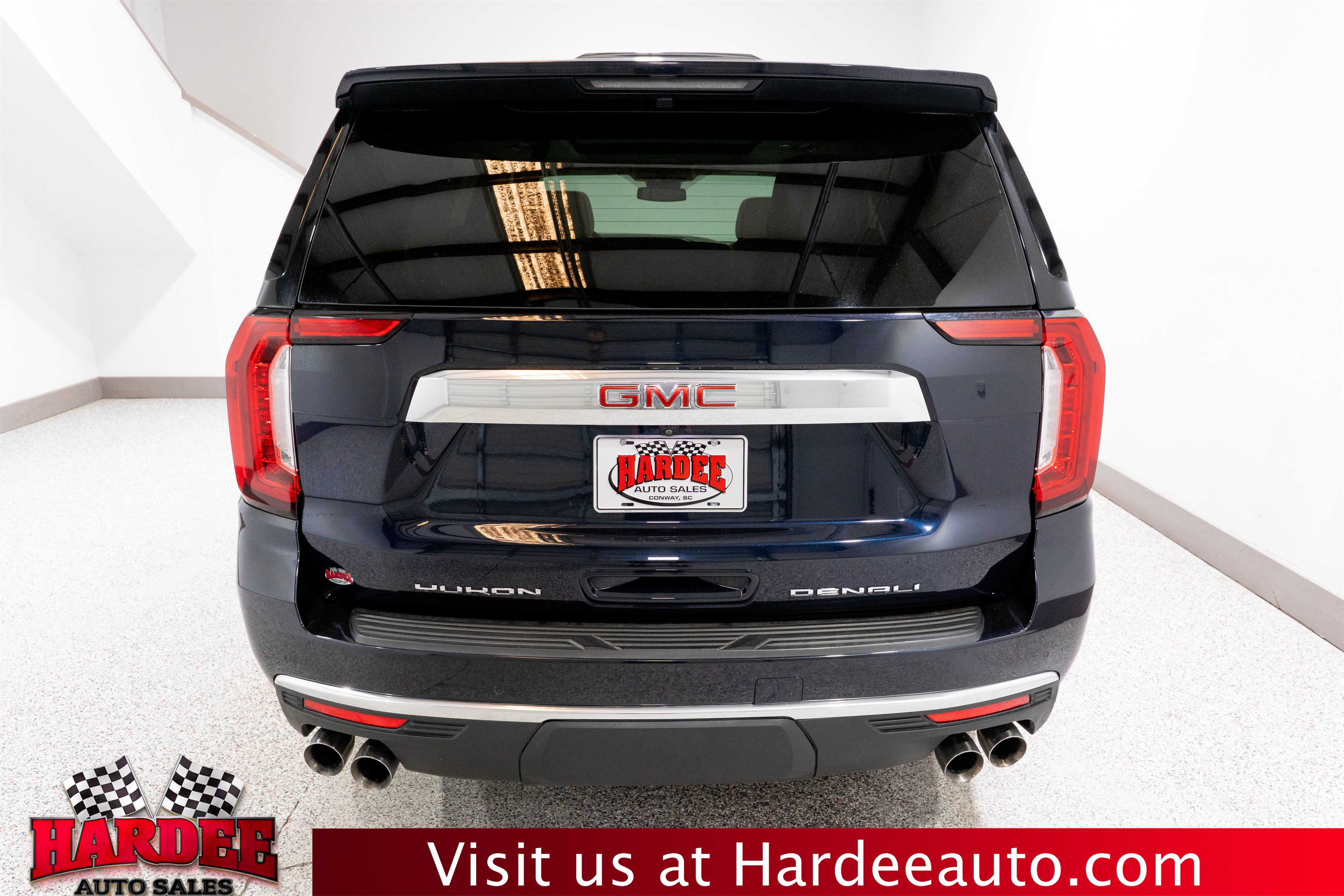 Used 2023 GMC Yukon Denali AWD/4WD image 4