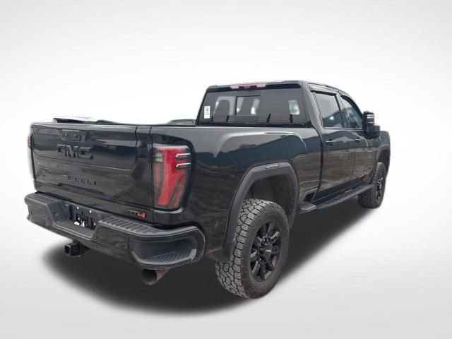 Used 2025 GMC Sierra 2500 AT4 w/ AT4 Premium Plus Package image 5