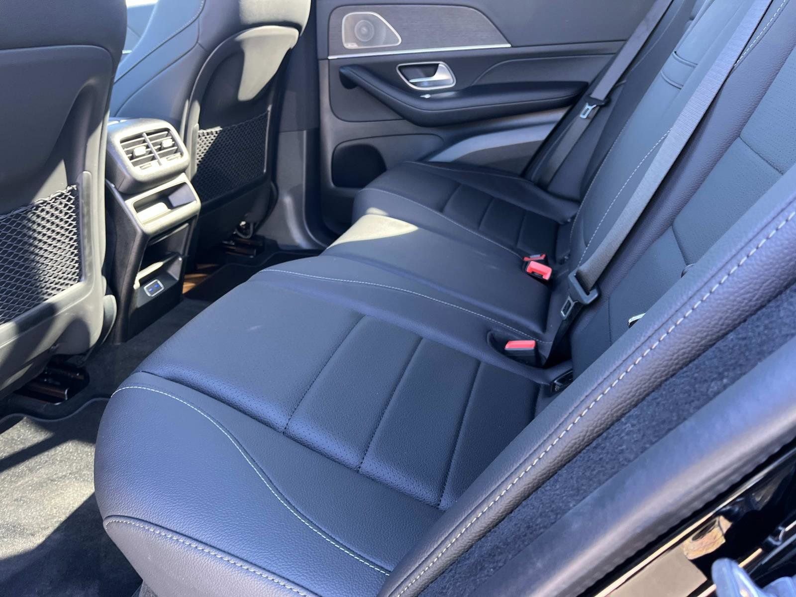 Used 2025 Mercedes-Benz GLE 350 4MATIC image 16