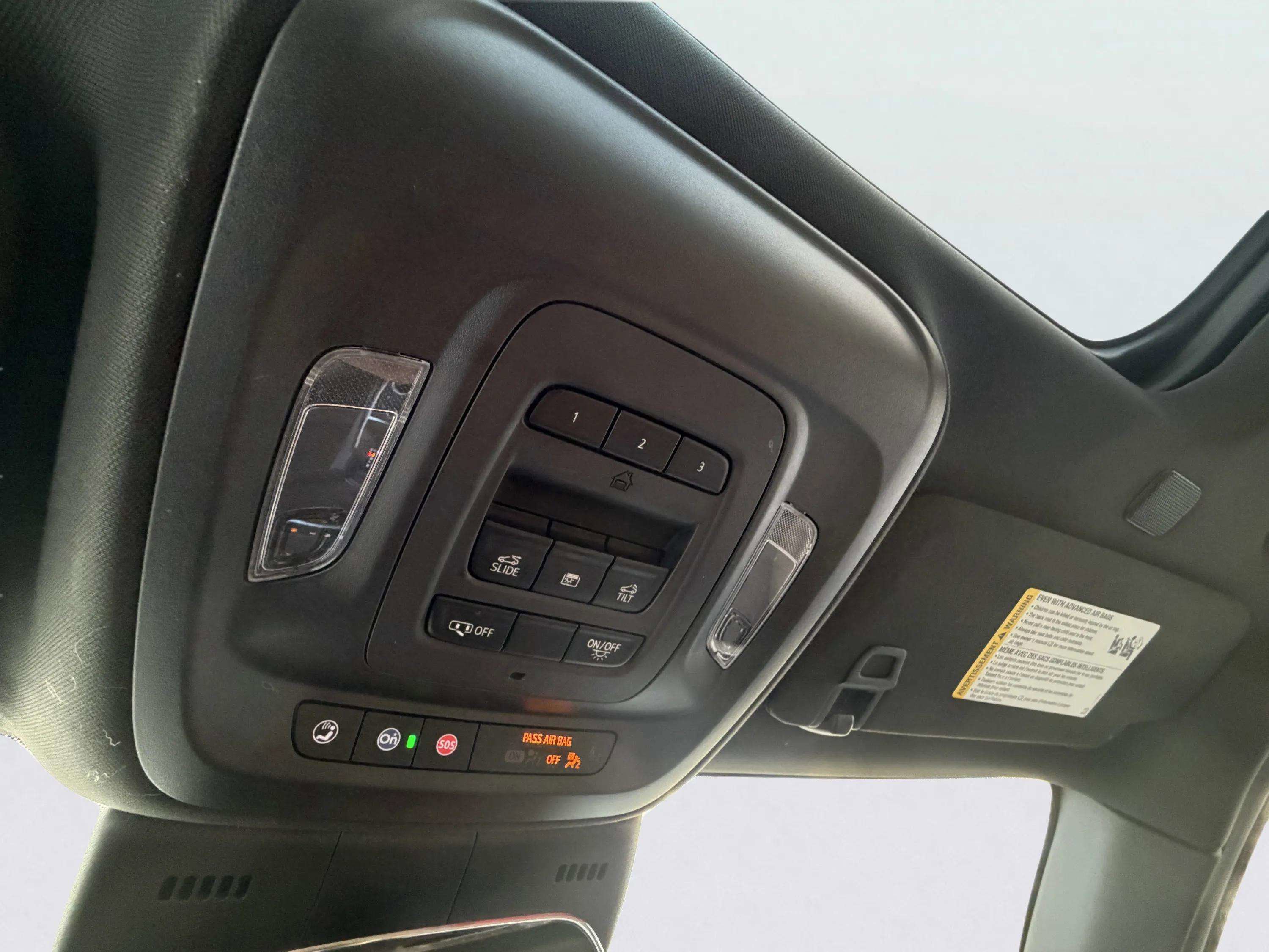 Certified 2025 Cadillac CT5 Premium Luxury w/ Sun And Sound Package image 17