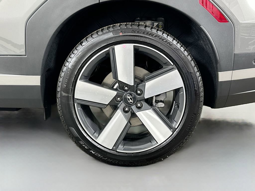 New 2026 Hyundai Santa Fe Limited image 23
