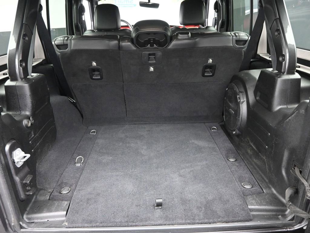 Used 2018 Jeep Wrangler Unlimited Rubicon w/ Dual Top Group image 9