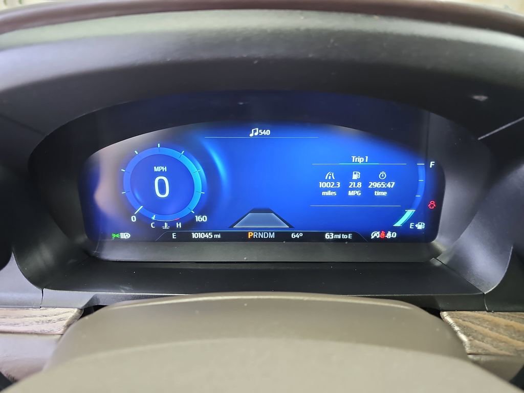 Used 2020 Ford Explorer Platinum w/ Premium Technology Package AWD/4WD image 19