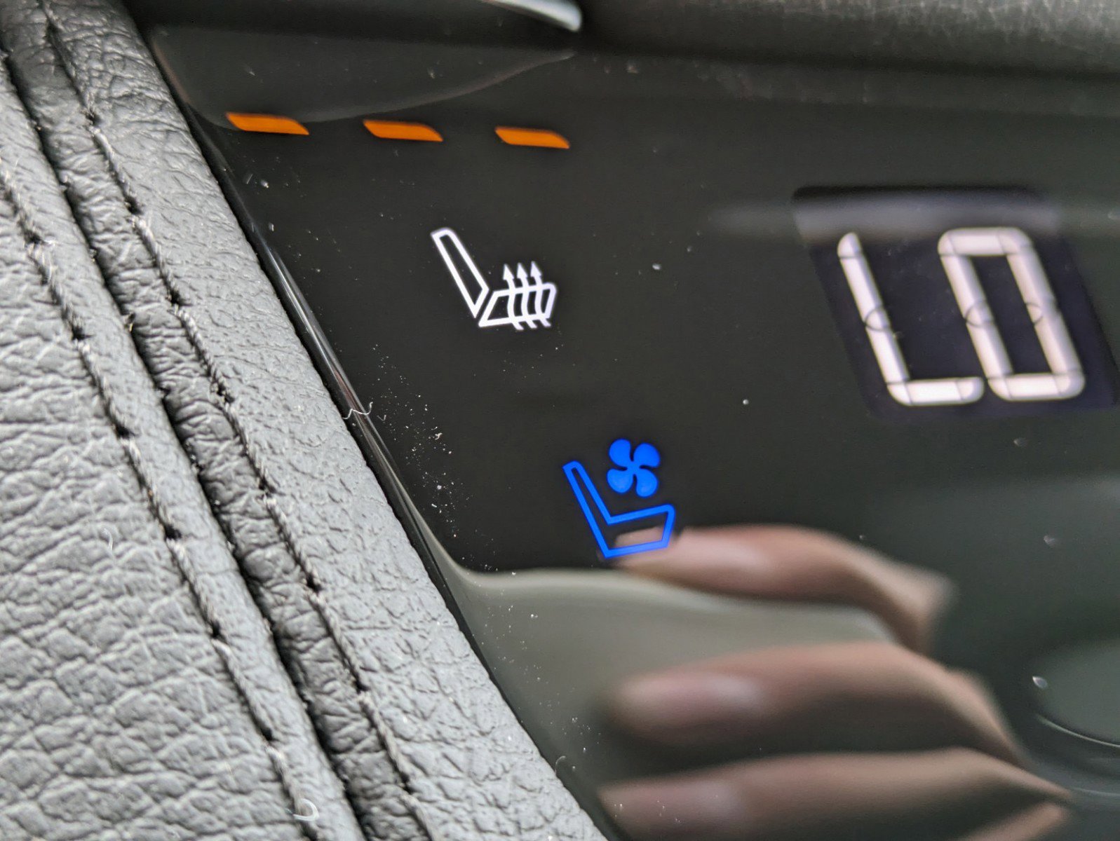 Used 2024 Cadillac XT5 Premium Luxury image 28