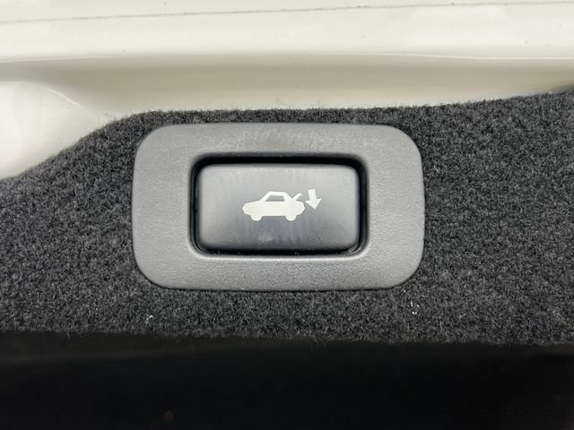 Used 2016 Lexus GS 350 F Sport w/ F Sport Package RWD image 18