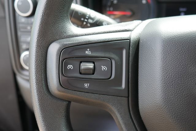 Used 2022 Chevrolet Silverado 2500 Custom w/ Custom Convenience Package AWD/4WD image 17