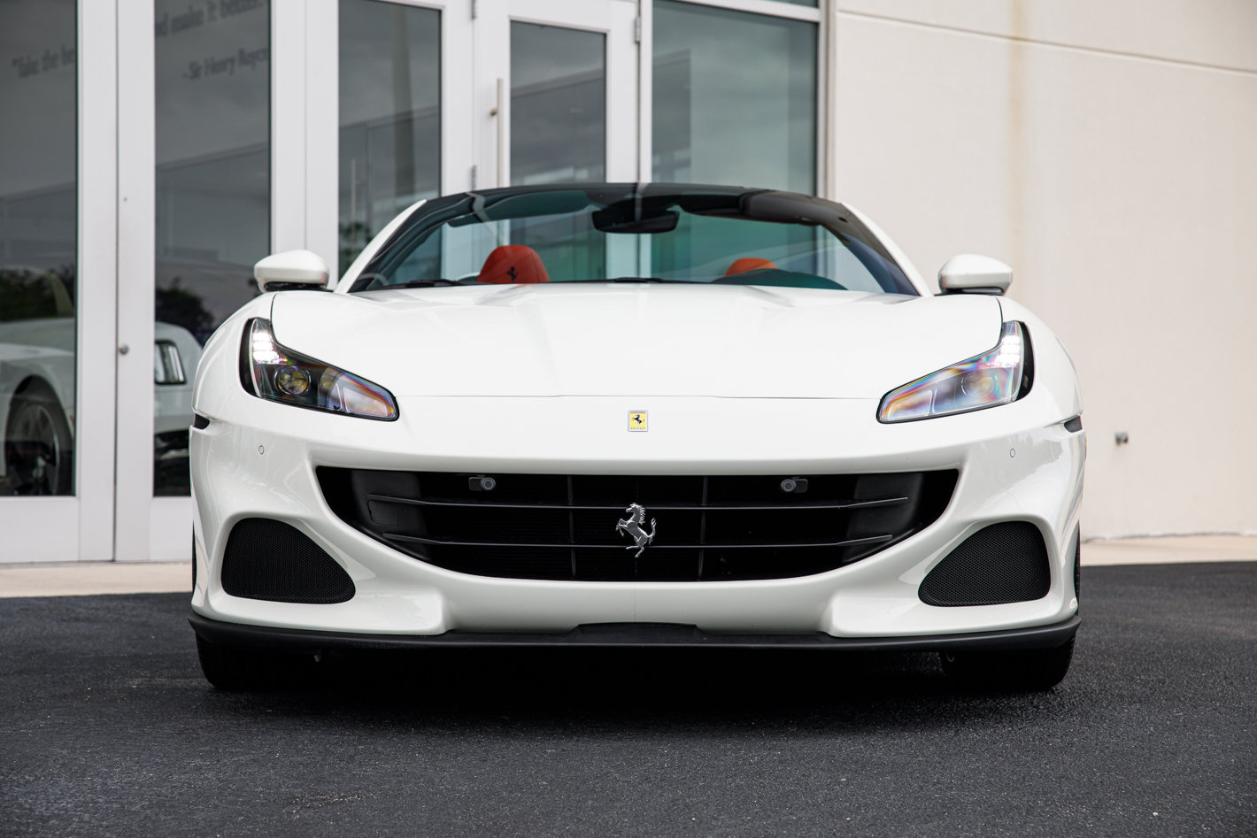 Used 2023 Ferrari Portofino M RWD image 5
