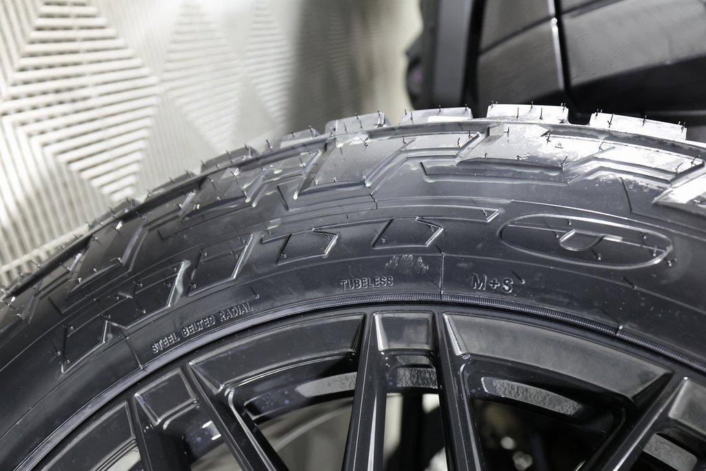 Used 2025 Lexus GX 550 image 52