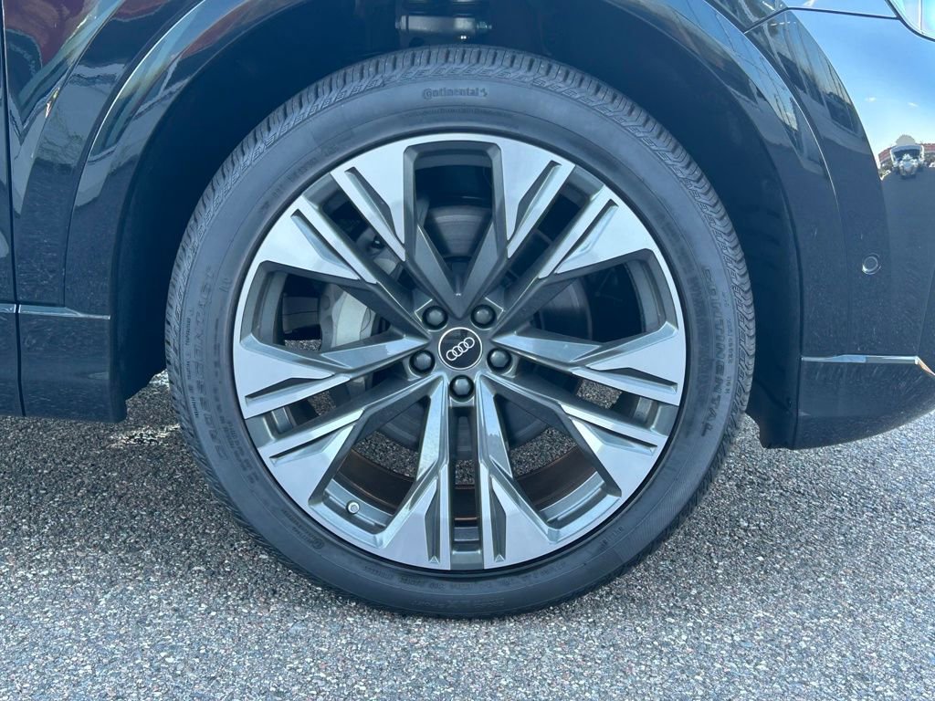 New 2025 Audi Q8 Premium image 49