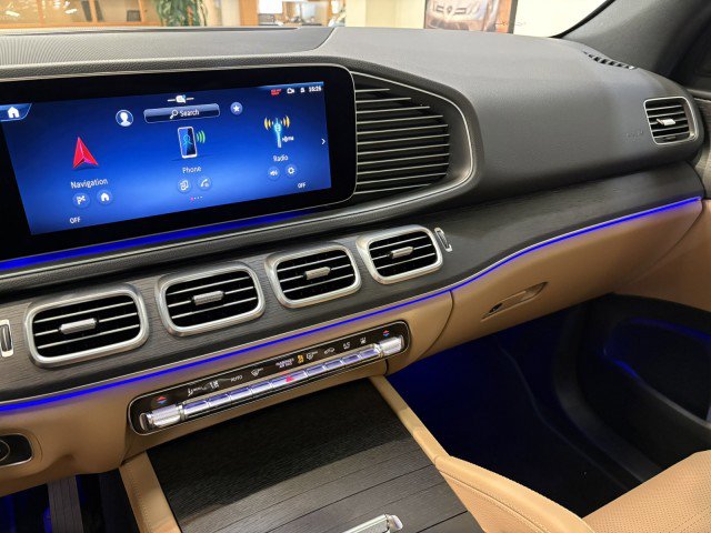 New 2026 Mercedes-Benz GLE 450e 4MATIC image 14