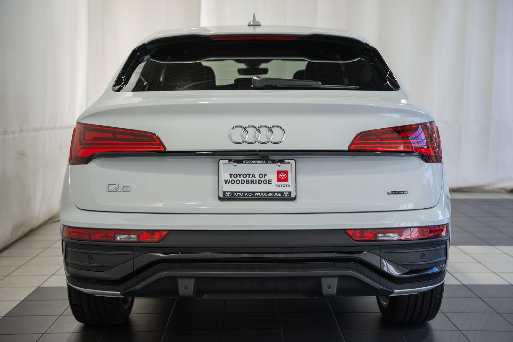 Used 2023 Audi Q5 2.0T Premium Plus w/ Premium Plus Package AWD/4WD image 5