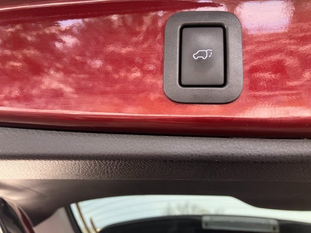 Used 2017 Toyota Highlander XLE image 27