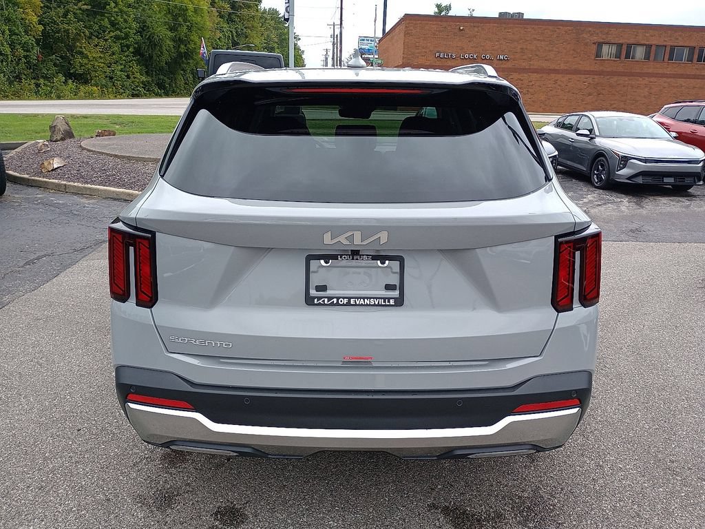New 2026 Kia Sorento S w/ S Panoramic Sunroof Package FWD image 6