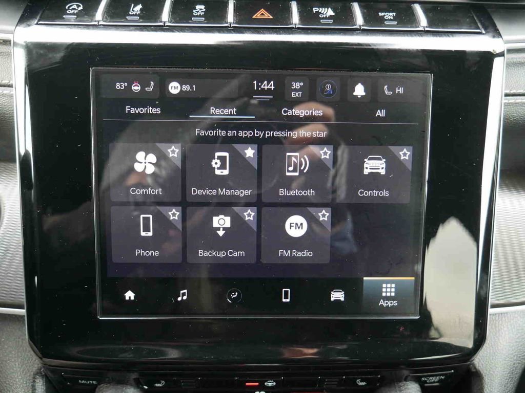 Certified 2024 Jeep Grand Cherokee L Laredo image 30