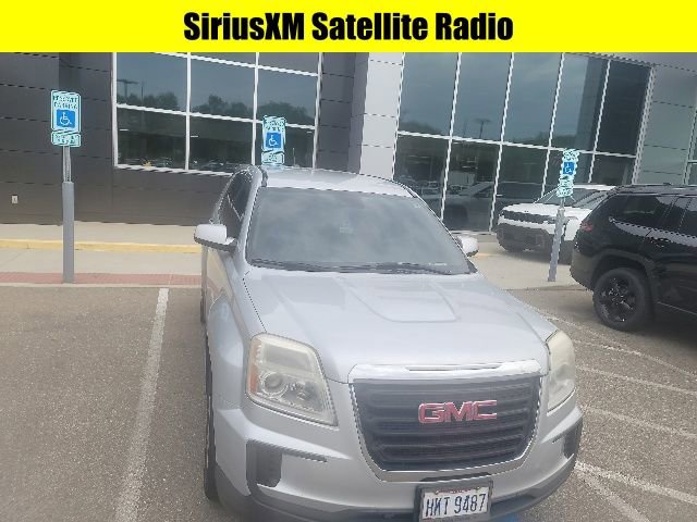 Used 2017 GMC Terrain SLE AWD/4WD image 3