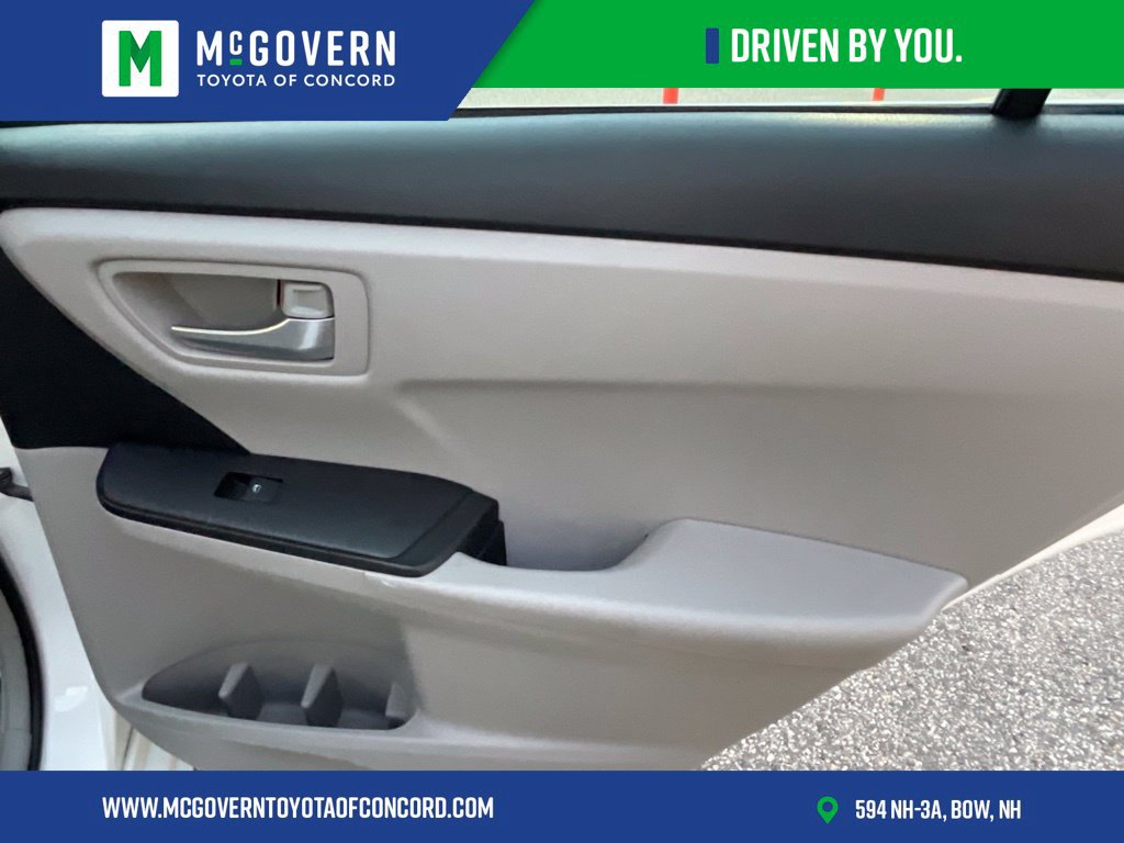 Used 2017 Toyota Camry LE FWD image 21