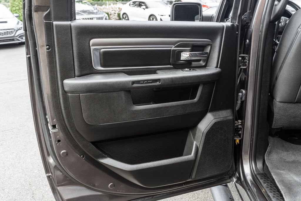 Used 2021 RAM 1500 Warlock AWD/4WD image 25
