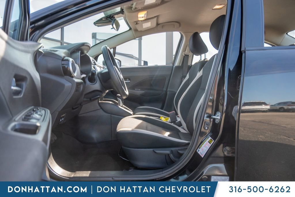 Used 2021 Nissan Versa SV image 19