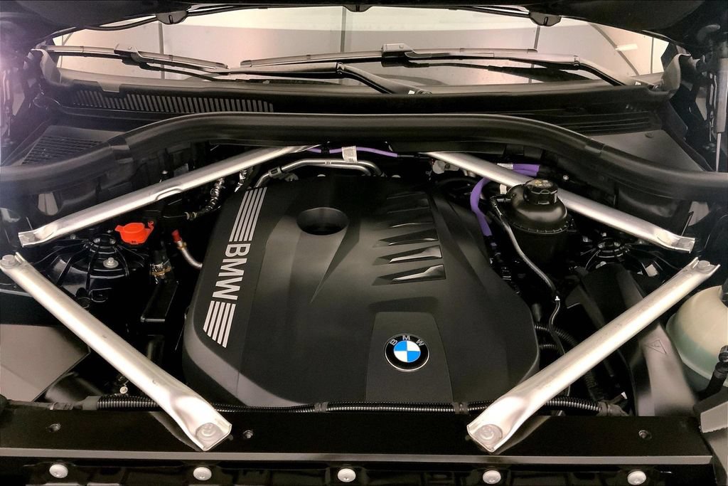 Certified 2026 BMW X5 xDrive40i AWD/4WD image 9