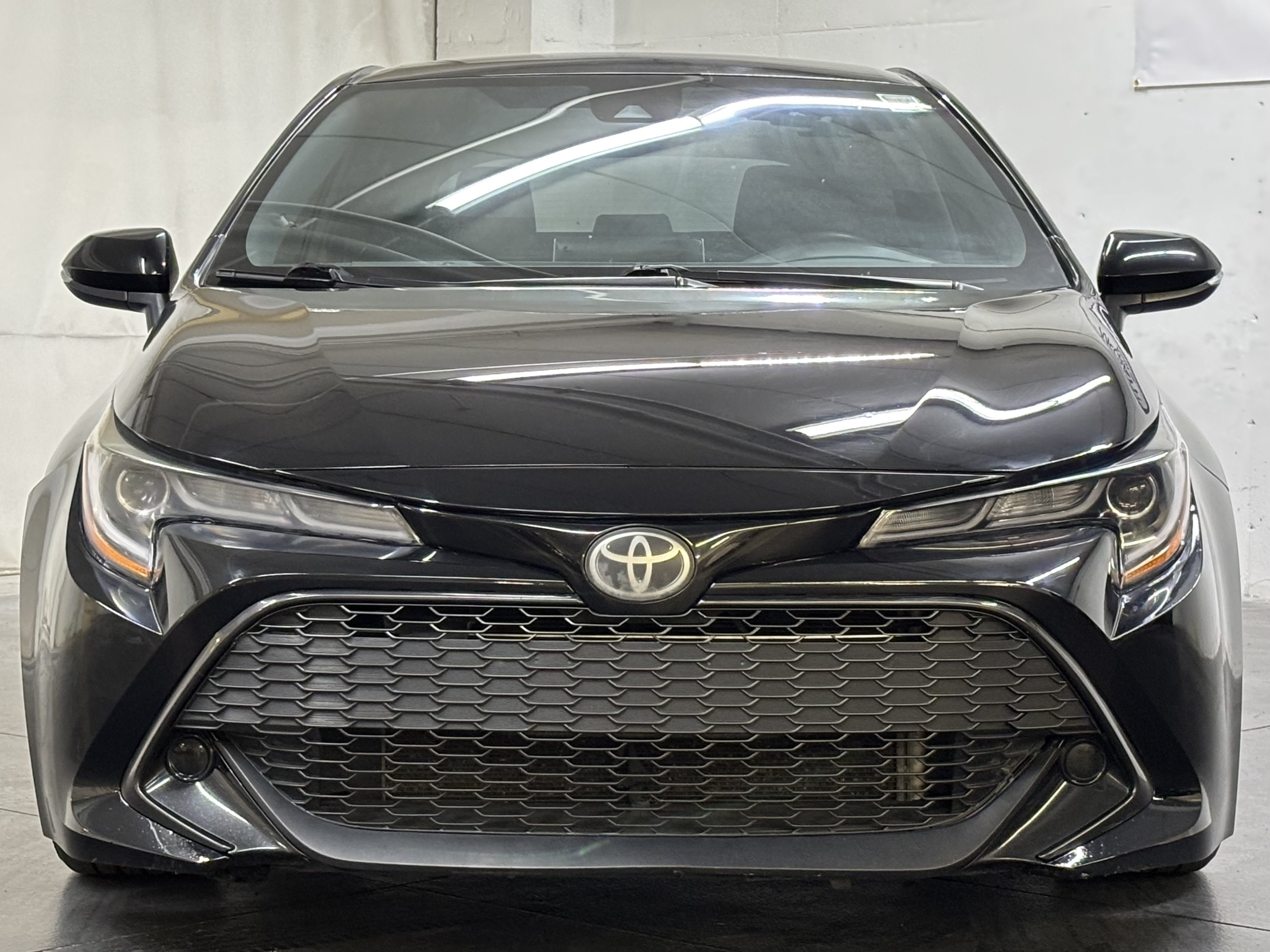 Used 2019 Toyota Corolla SE w/ Body Protection Package FWD image 12