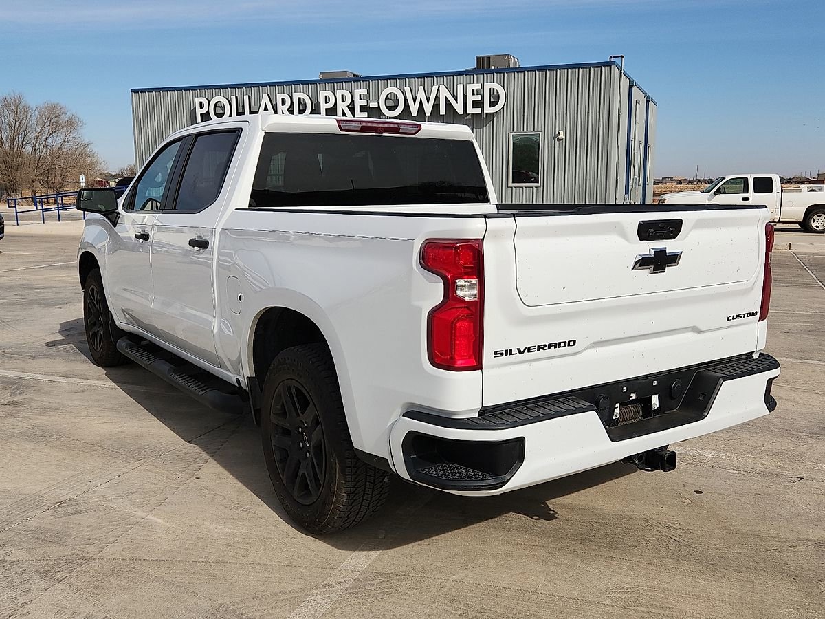 Used 2024 Chevrolet Silverado 1500 Custom w/ Turbomax Blackout Package image 2