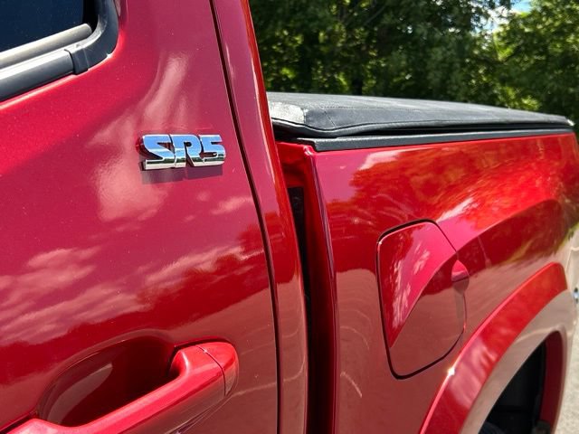 Used 2019 Toyota Tacoma SR5 AWD/4WD image 12
