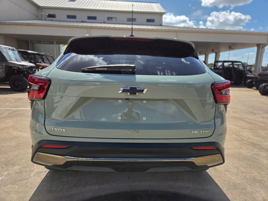 Used 2026 Chevrolet Trax ACTIV FWD image 6