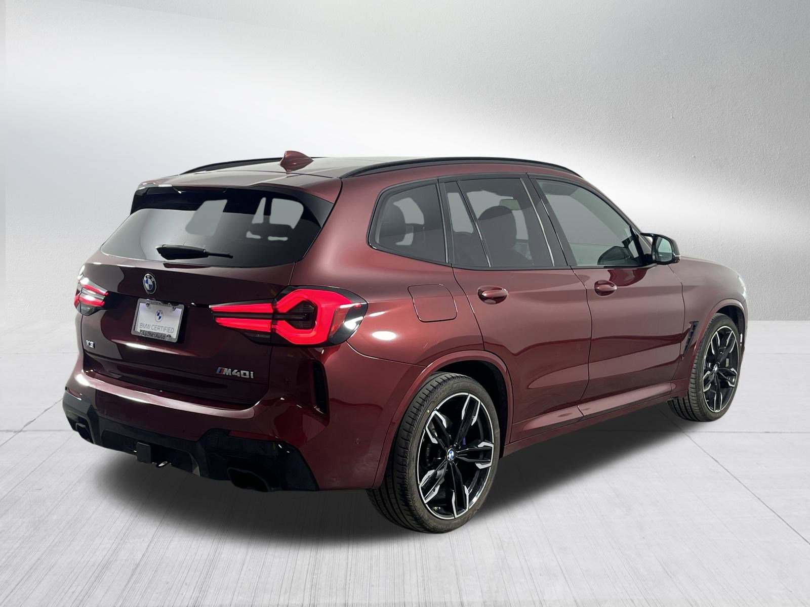 Certified 2024 BMW X3 M40i w/ Premium Package image 7