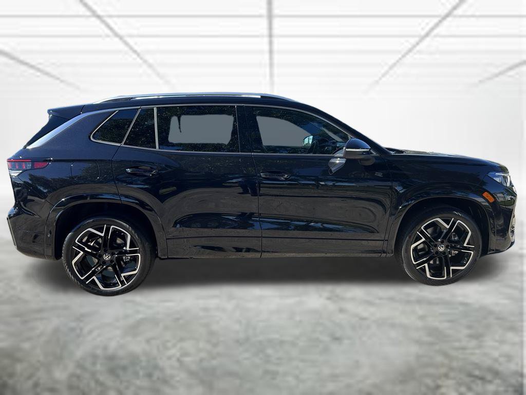 New 2027 Volkswagen Tiguan SEL R-Line AWD/4WD image 7