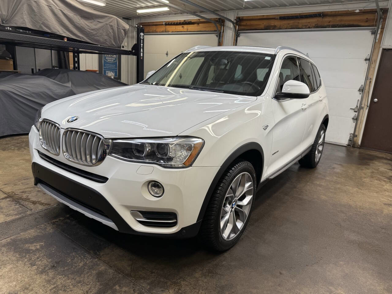 Used 2017 BMW X3 xDrive35i AWD/4WD image 12
